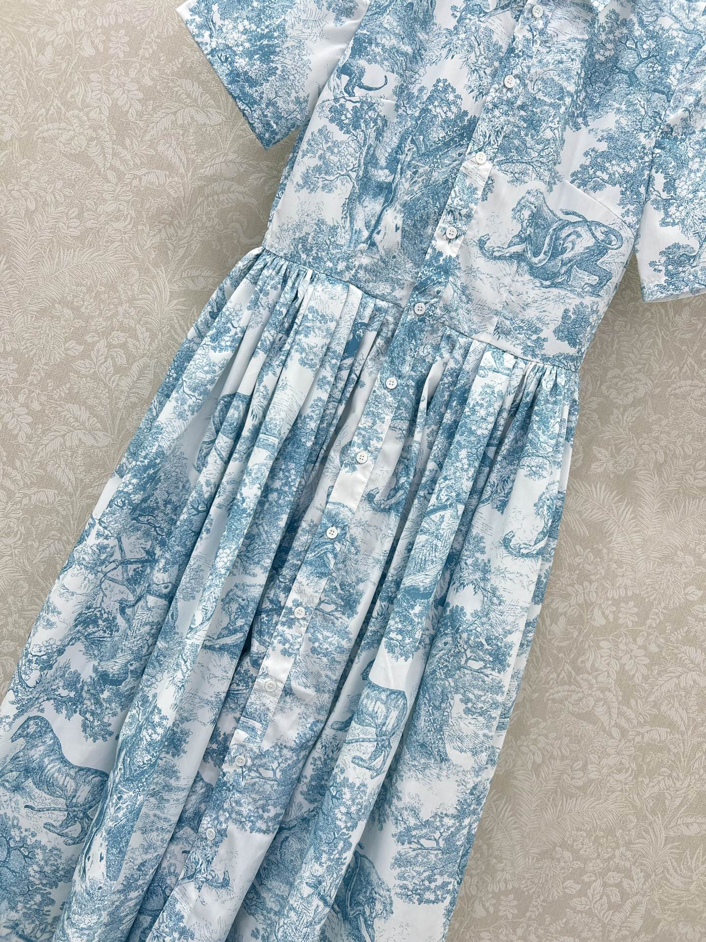D 25 New Jungle Animal Print Short Sleeve Long Dresses