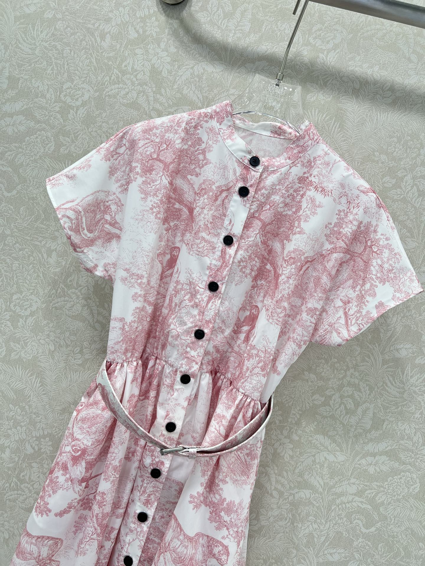 D 25 New Jungle Animal Print Short Sleeve Dress