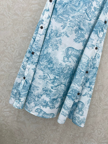 D 25 New Jungle animal print, two side buttons half skirt.