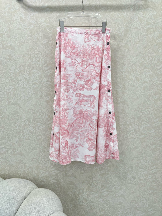 D 25 New Jungle animal print, two side buttons half skirt