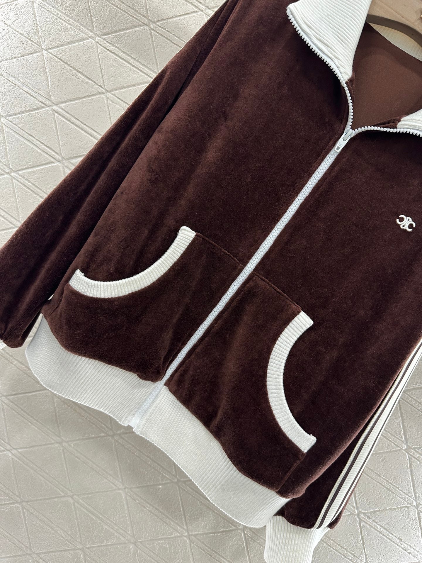 Ce 25 Velvet leisure jacket and pants set