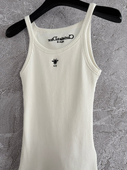 D 25 Little bee beige undershirt