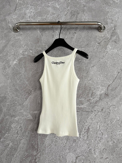 D 25 Little bee beige undershirt