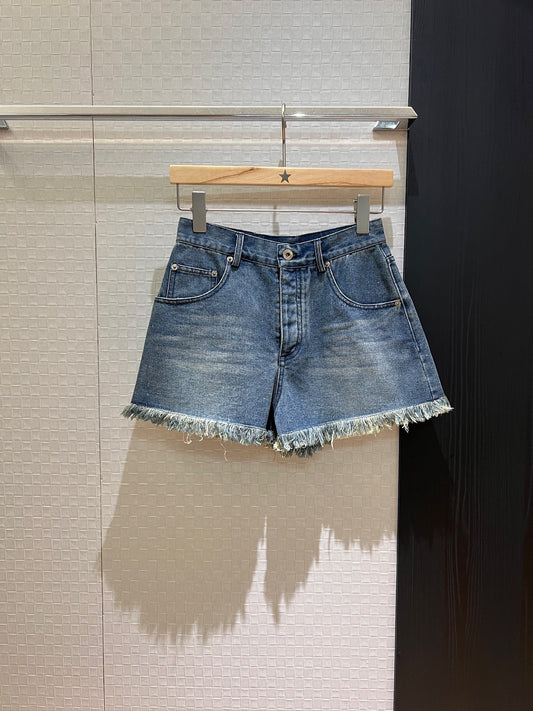 LO 25 Raw-edge fringe denim shorts