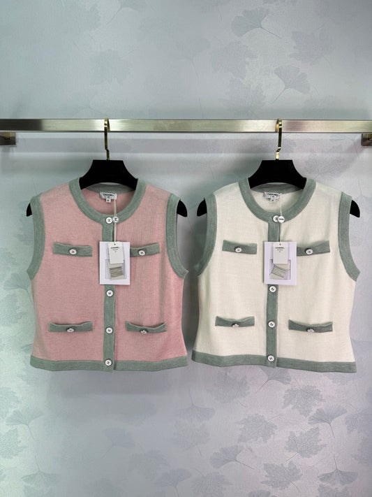 C 25Color Block Sleeveless Knit Vest