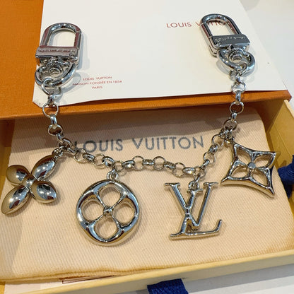 L 25 Keychains Bag Accessories Bag Charms Gold & Silver