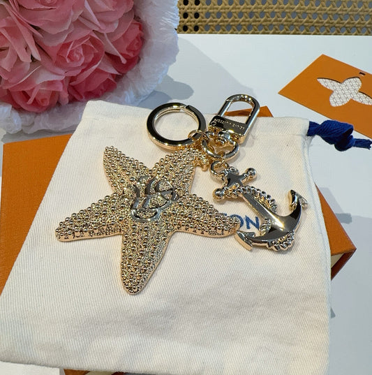 L 25 New Starfish keychain Bag charm