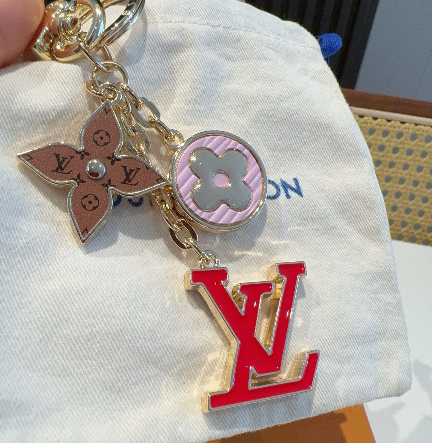 L 25 New Keychain bag charm
