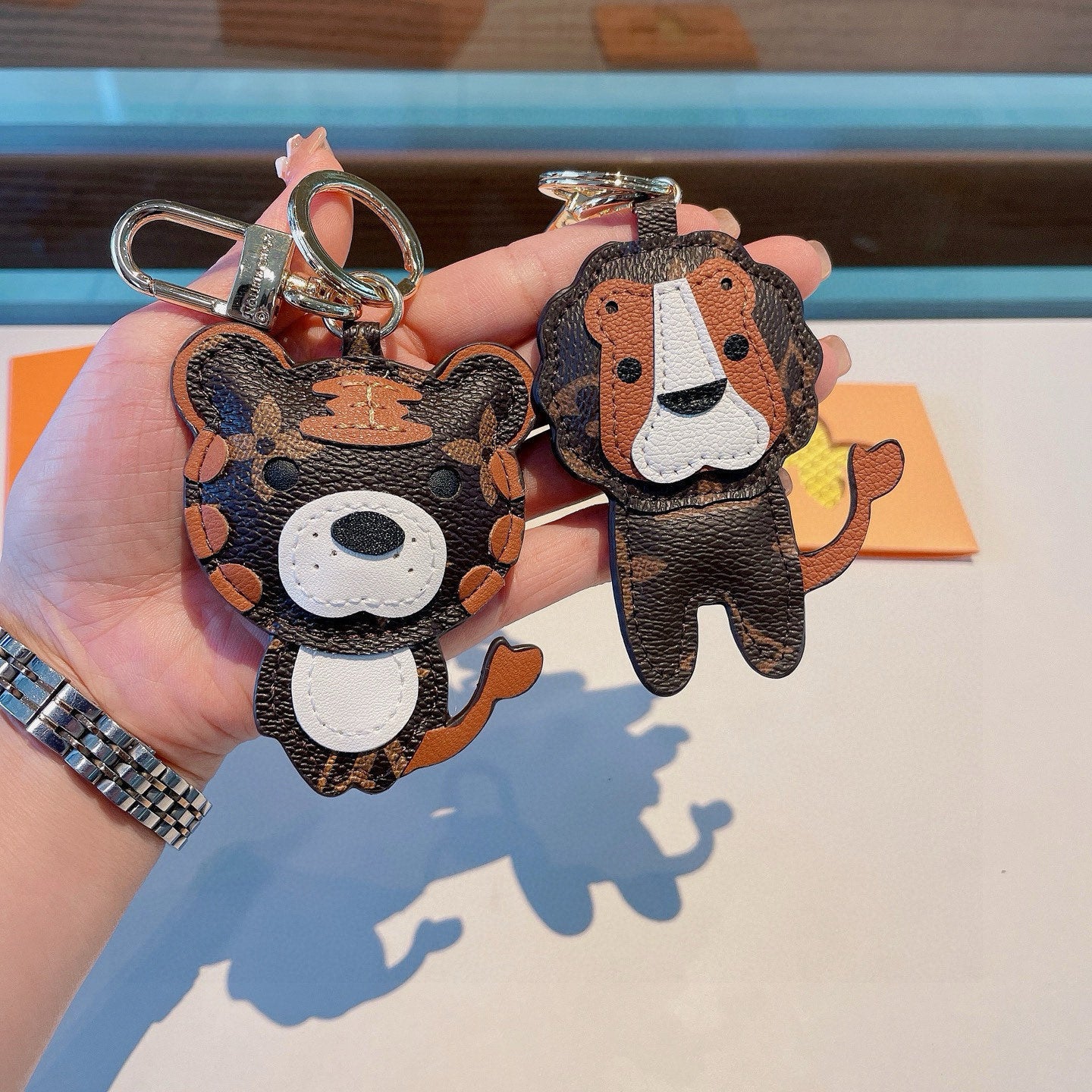 L 25 Animal Brothers Figurine Pendant Keychain Bag Pendant
