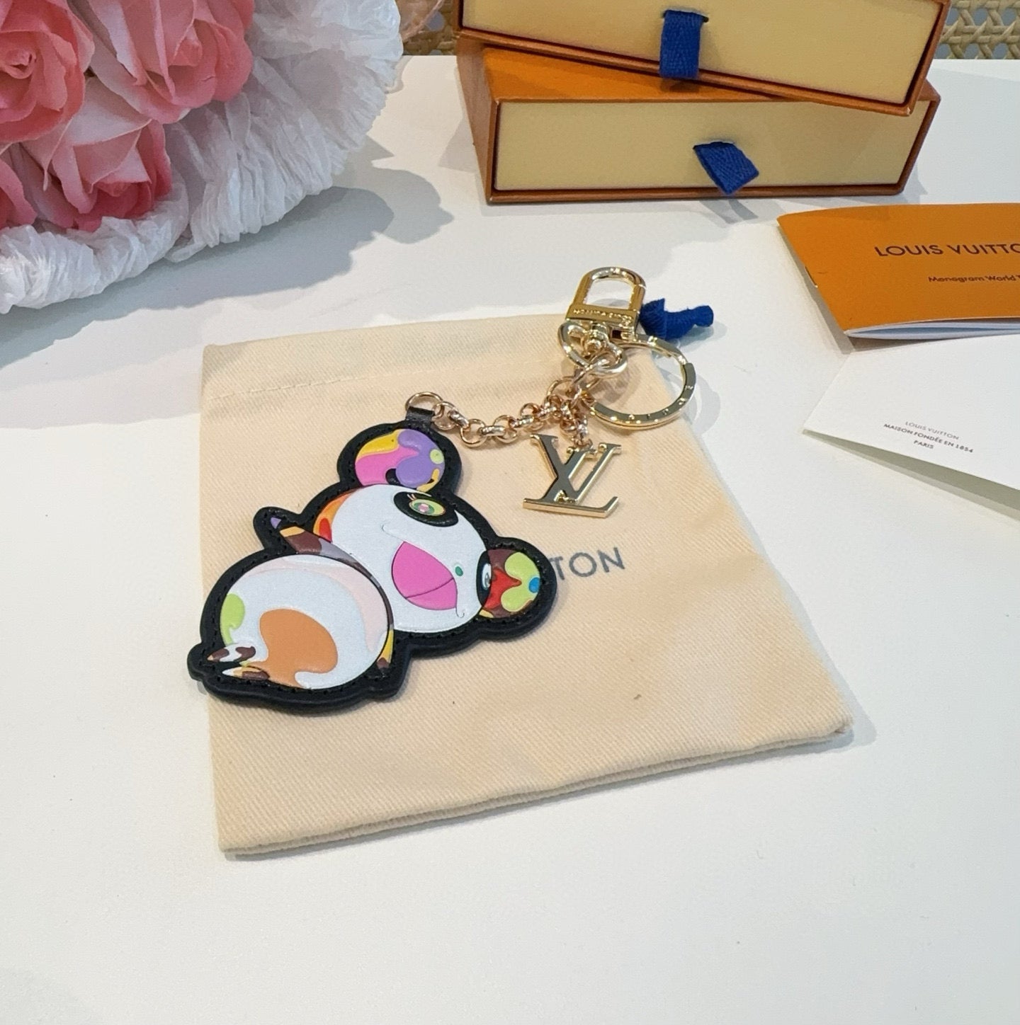 L 25 Co-branded Panda Keychain Bag Accessories