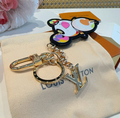 L 25 Co-branded Panda Keychain Bag Accessories