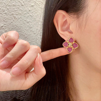 C 25  Flower Earrings