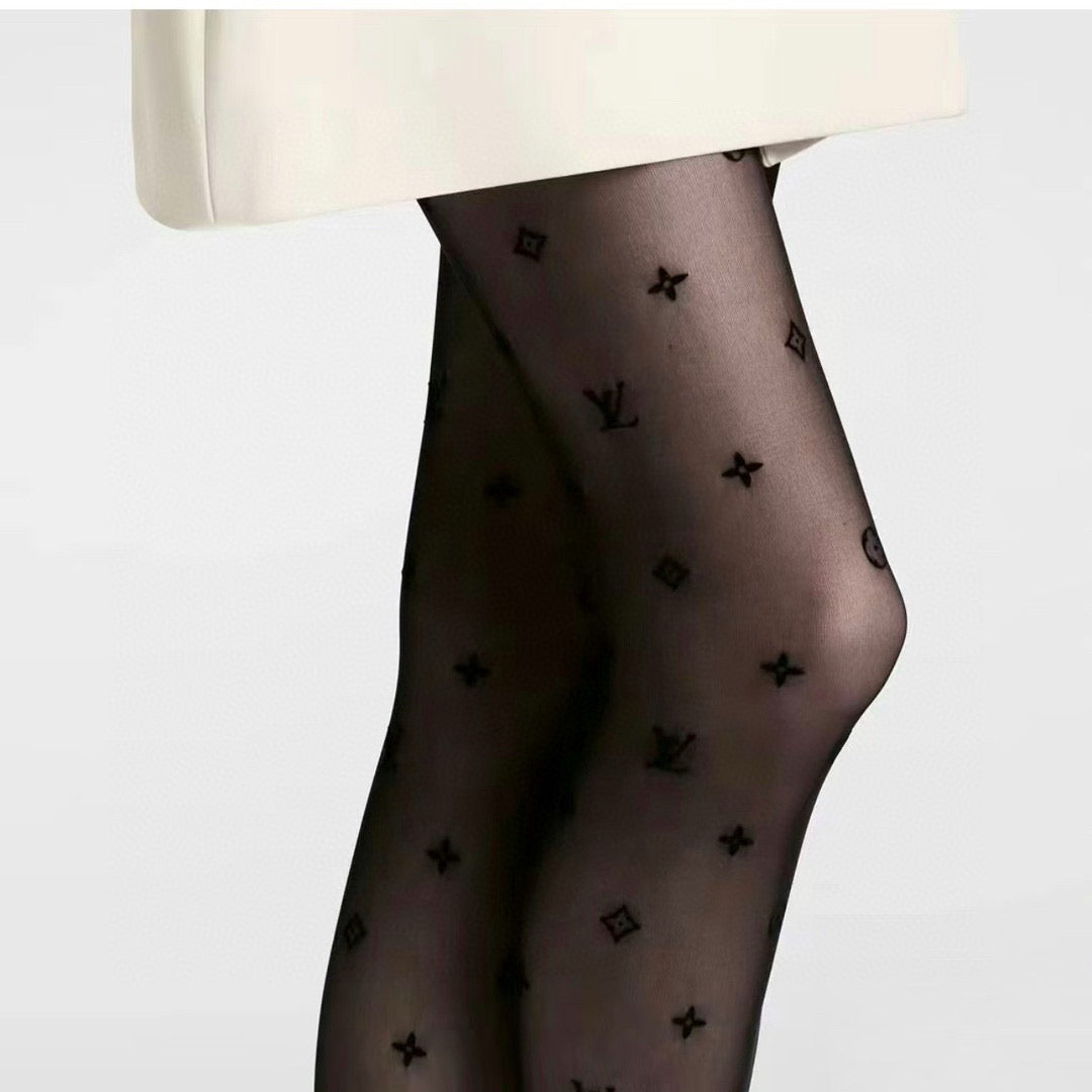L Classic flocked letter stockings
