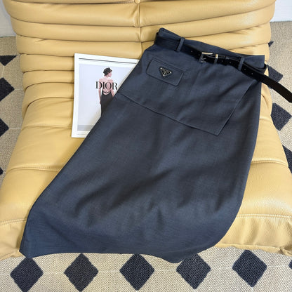 P 25 Irregular mid length skirt