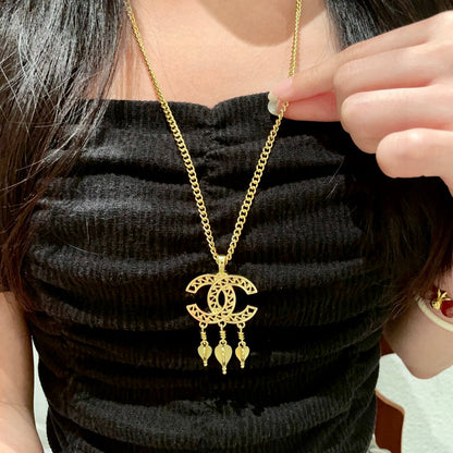 C 25  Tassel Necklace