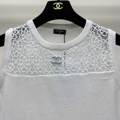 C 25 Patchwork Lace Crochet Vest
