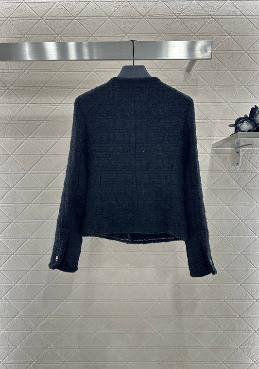 C 25 Bundled and woven woolen coat
