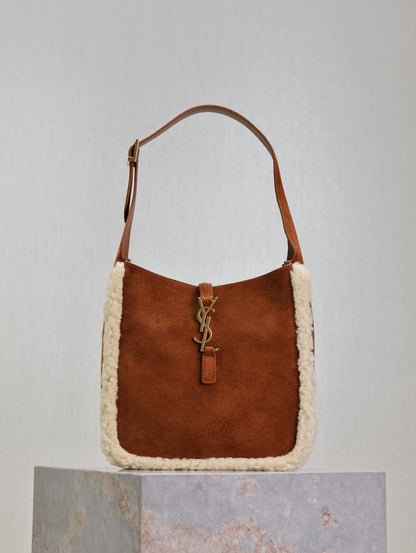 Y 25 Earthy yellow suede with lambskin 🐏 Popular LE 5A7 underarm bag