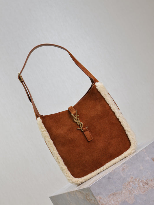 Y 25 Earthy yellow suede with lambskin 🐏 Popular LE 5A7 underarm bag