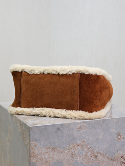 Y 25 Earthy yellow suede with lambskin 🐏 Popular LE 5A7 underarm bag