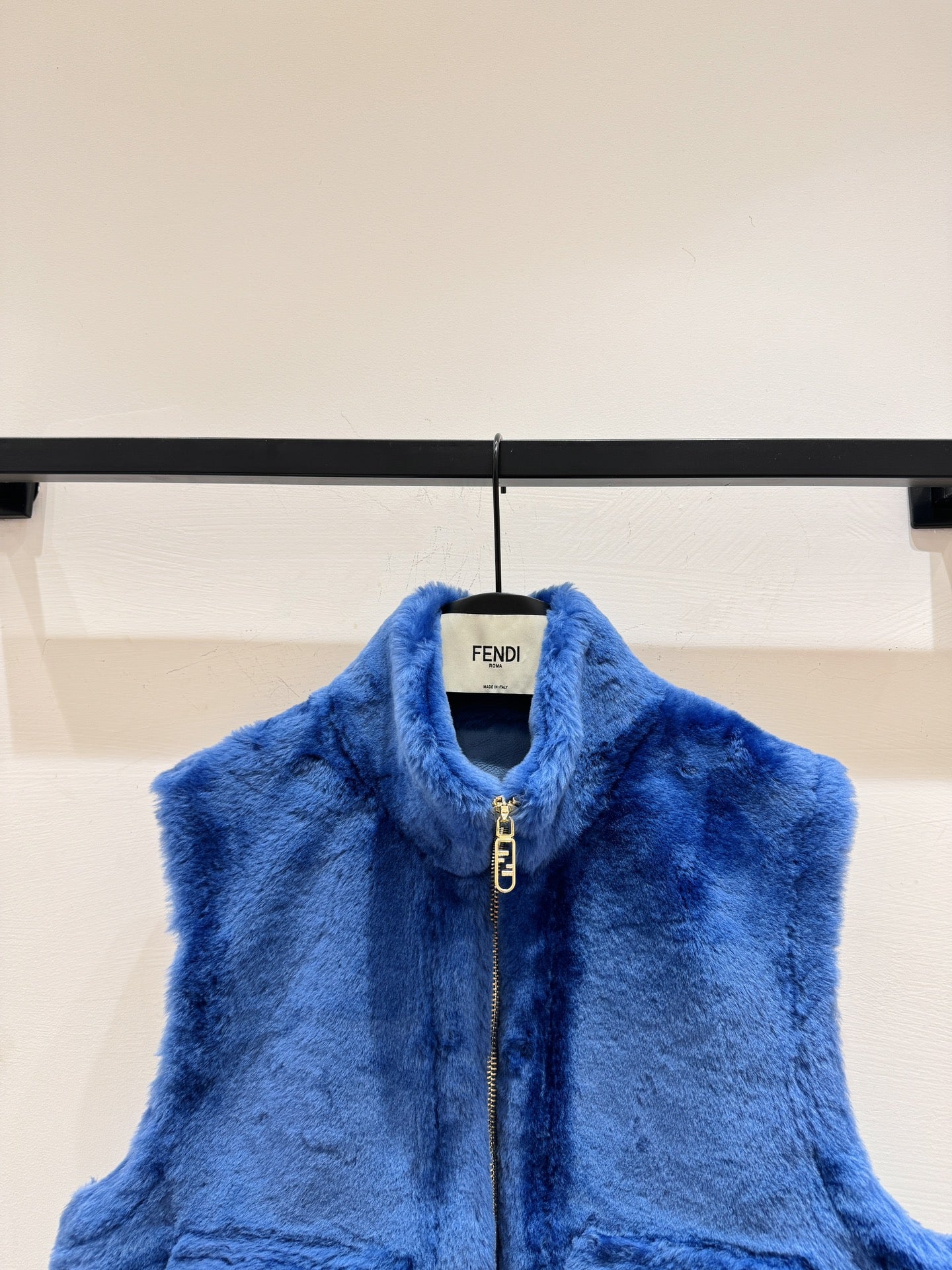 Fi 25 Tuscan Fur Cropped Vest
