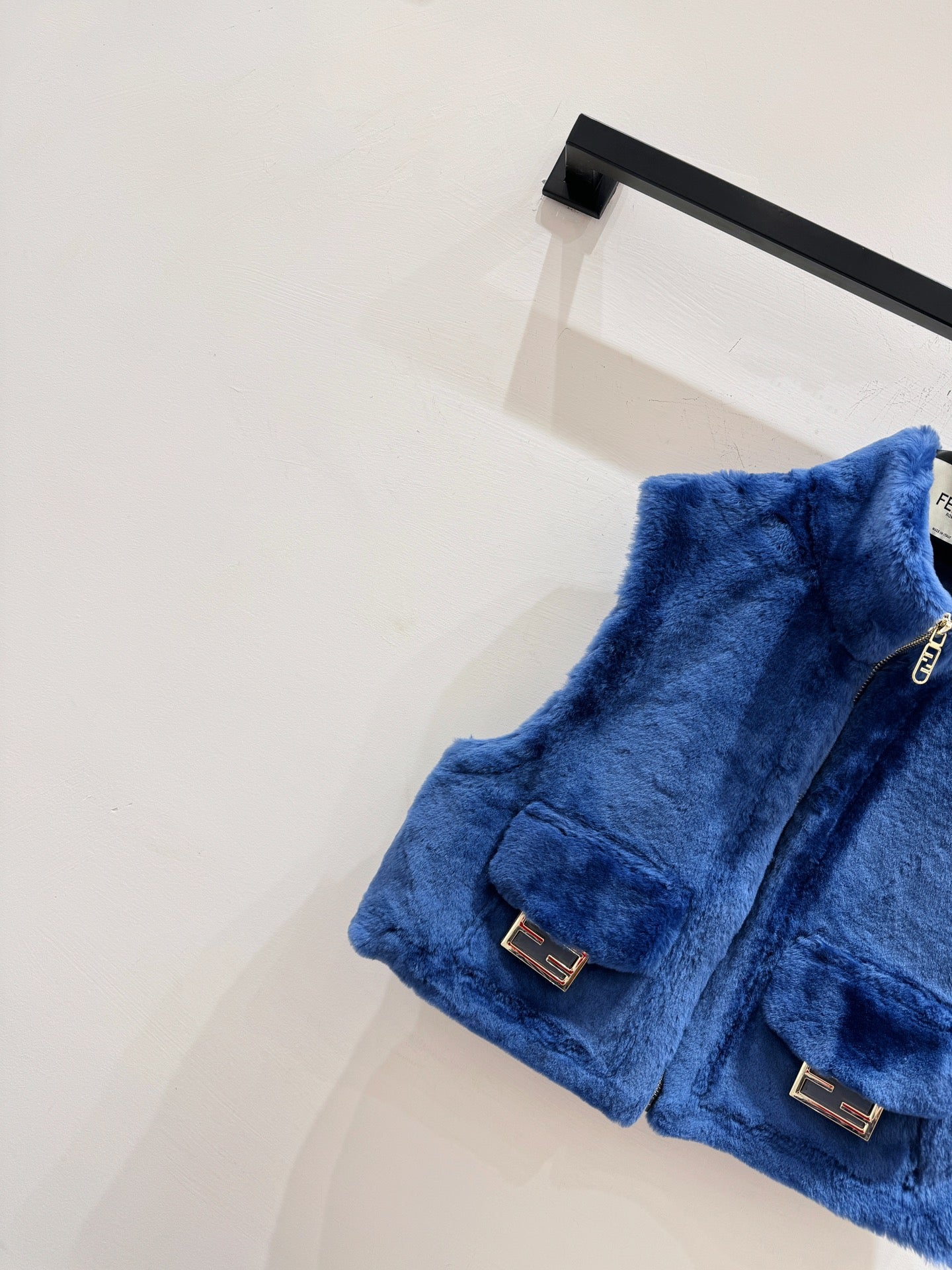 Fi 25 Tuscan Fur Cropped Vest
