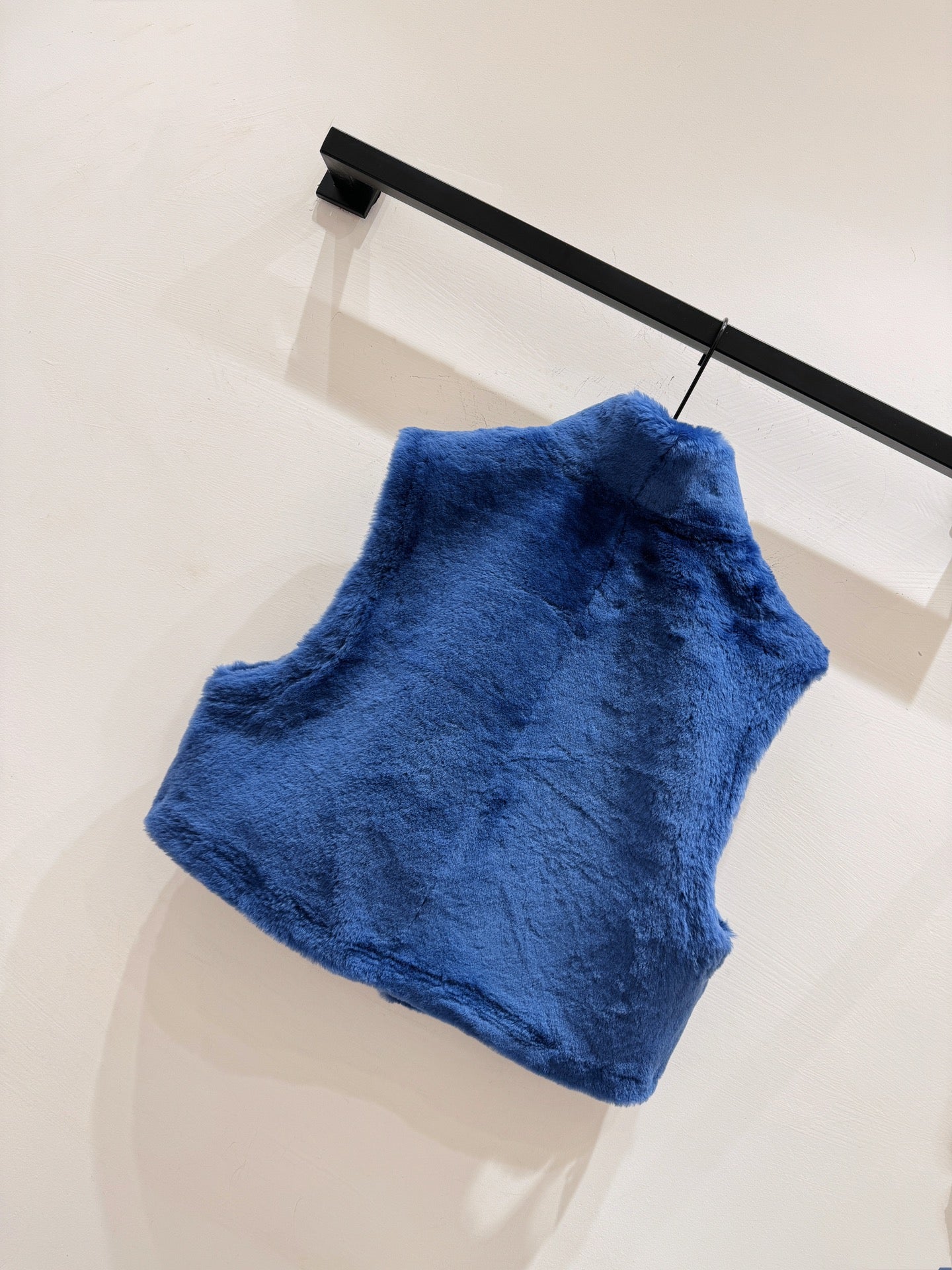 Fi 25 Tuscan Fur Cropped Vest