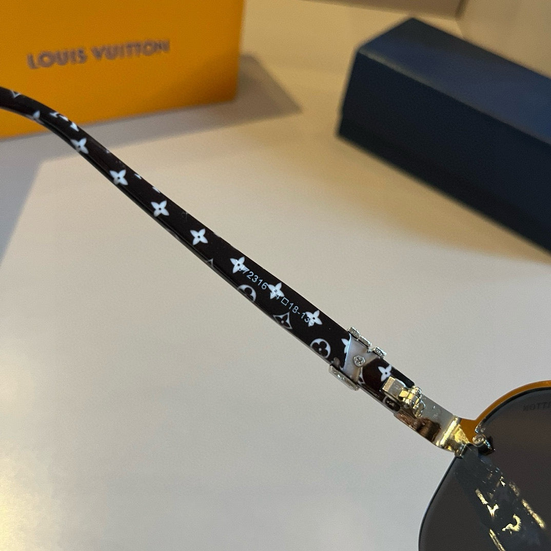 l sunglasses