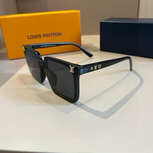 L sunglasses