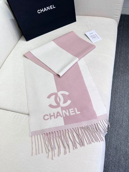 Top quality knitted cashmere scarf