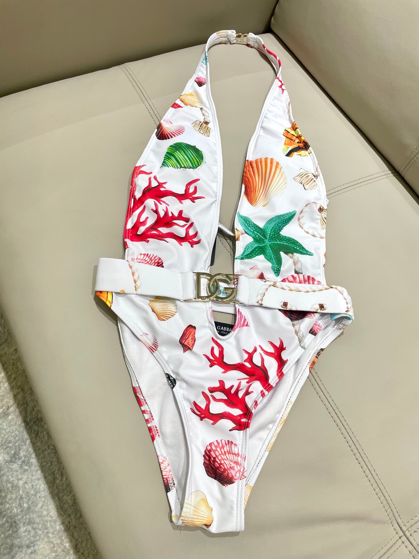 Do 25 Coral Shell Patterned One-piece Swimsuit