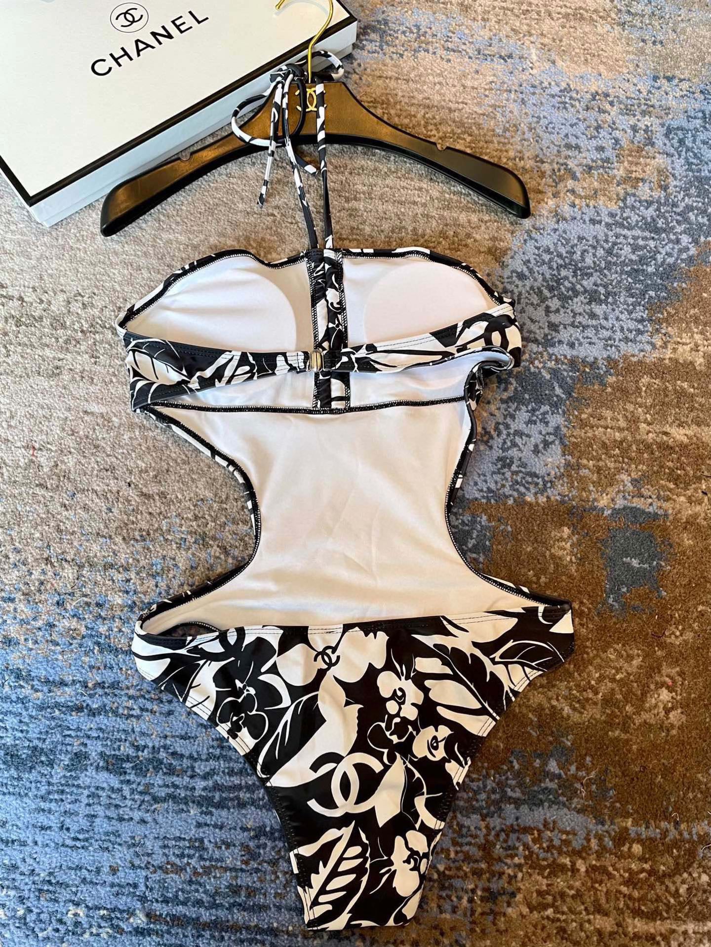 C 25 Camellia One-piece Swimsuit