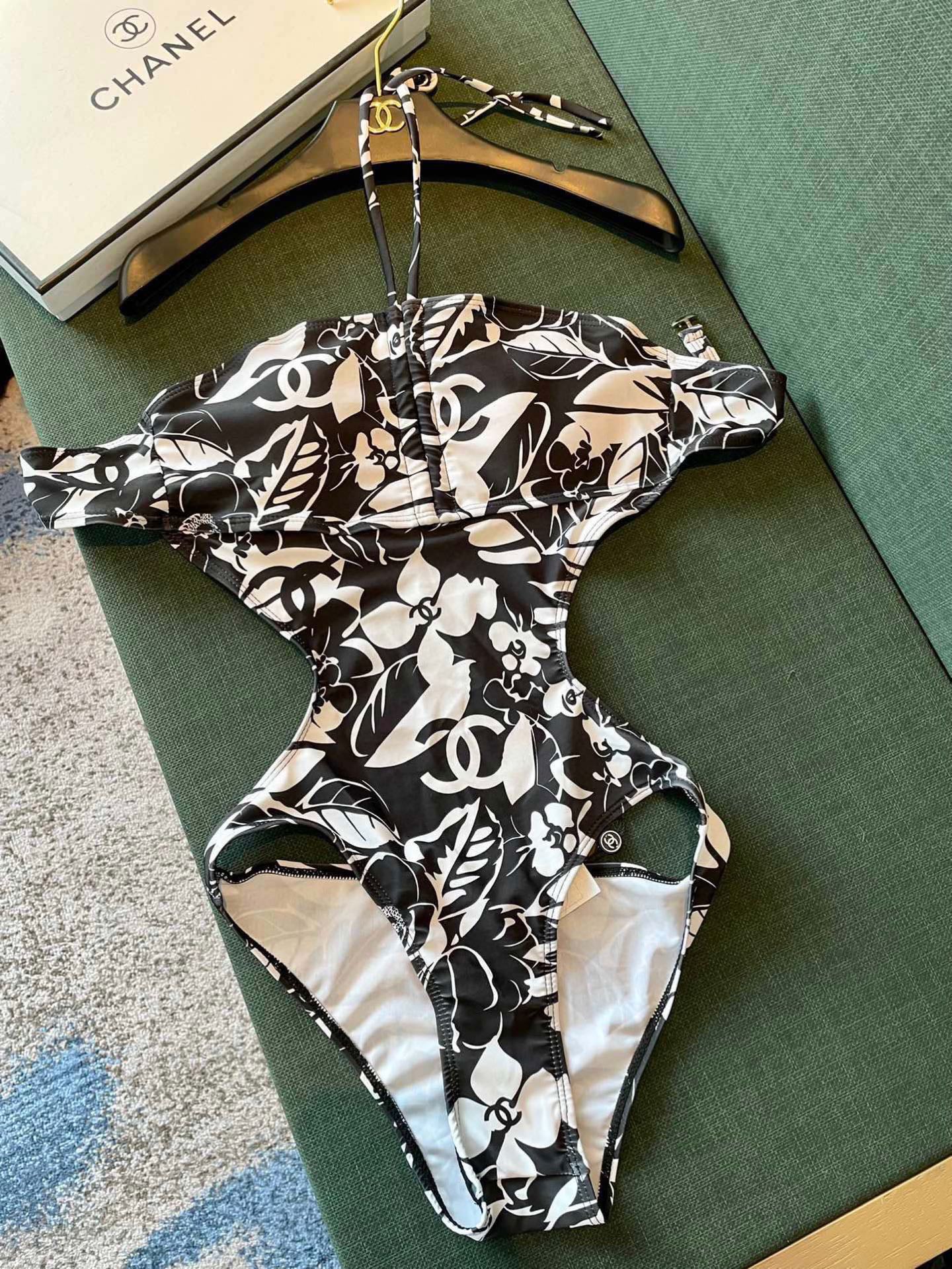 C 25 Camellia One-piece Swimsuit