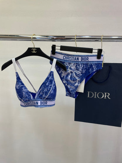 D 25 New Blue Split Swimsuit