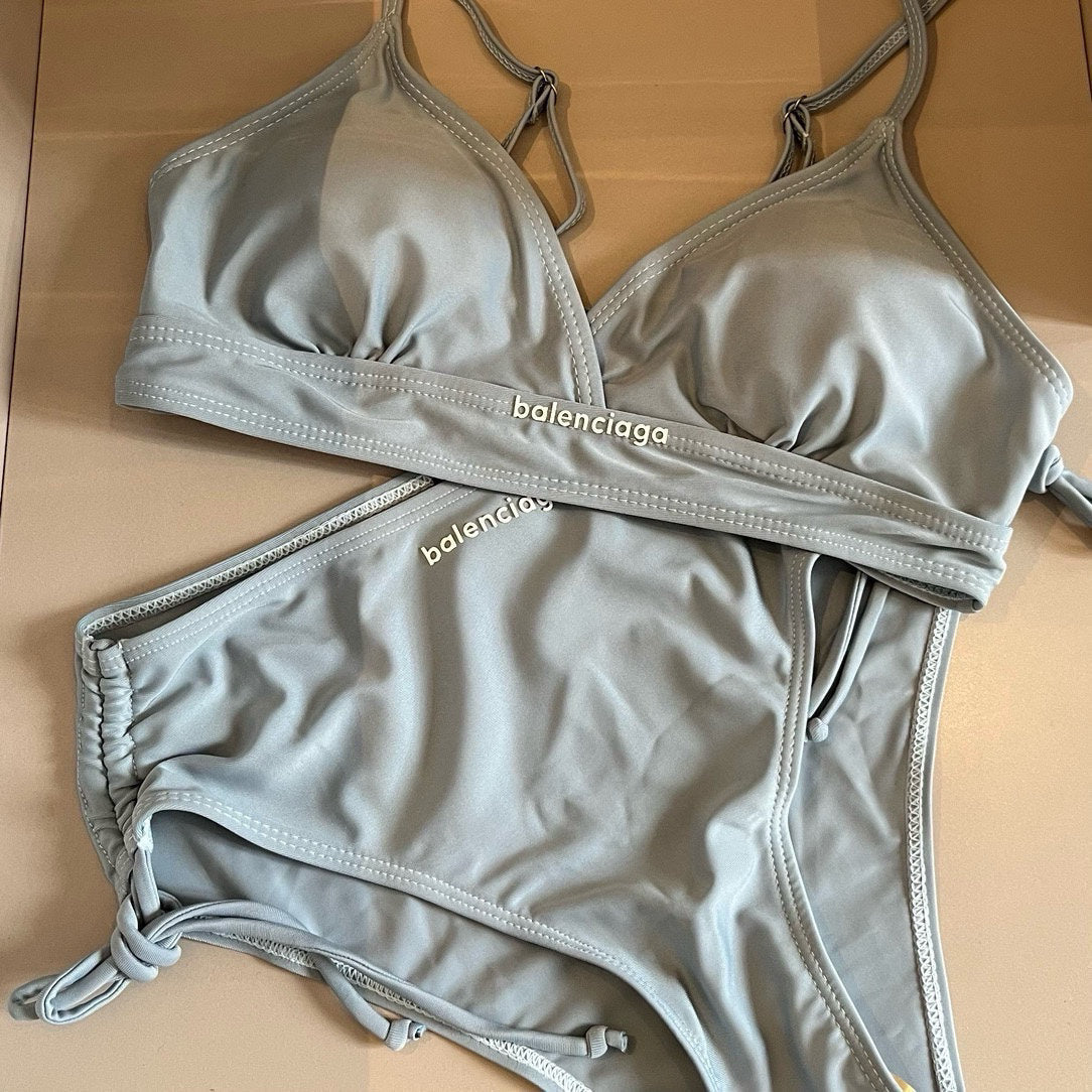Ba 25 Sports Style Swimsuit Set