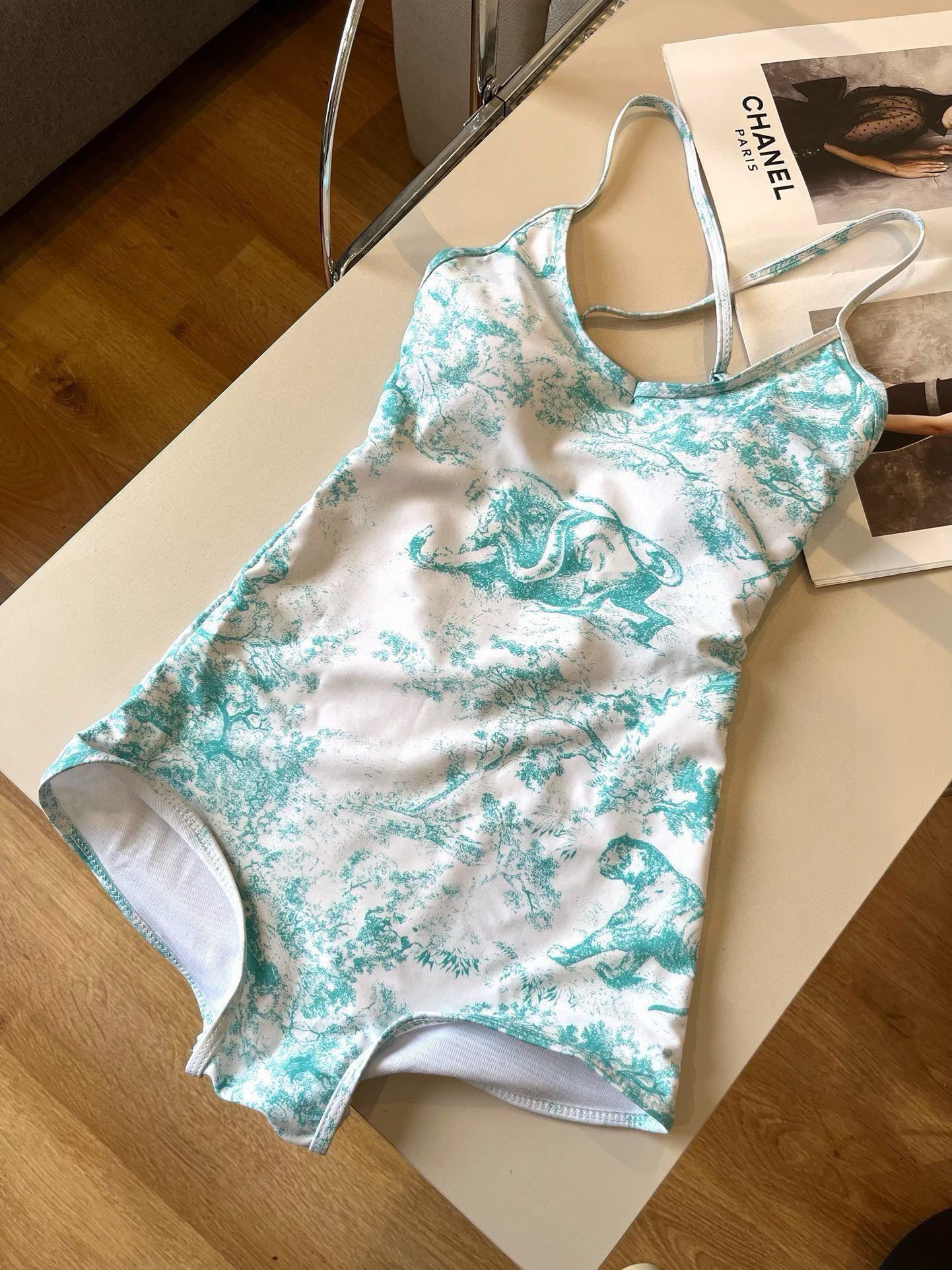 D 25 New One-piece Swimsuit