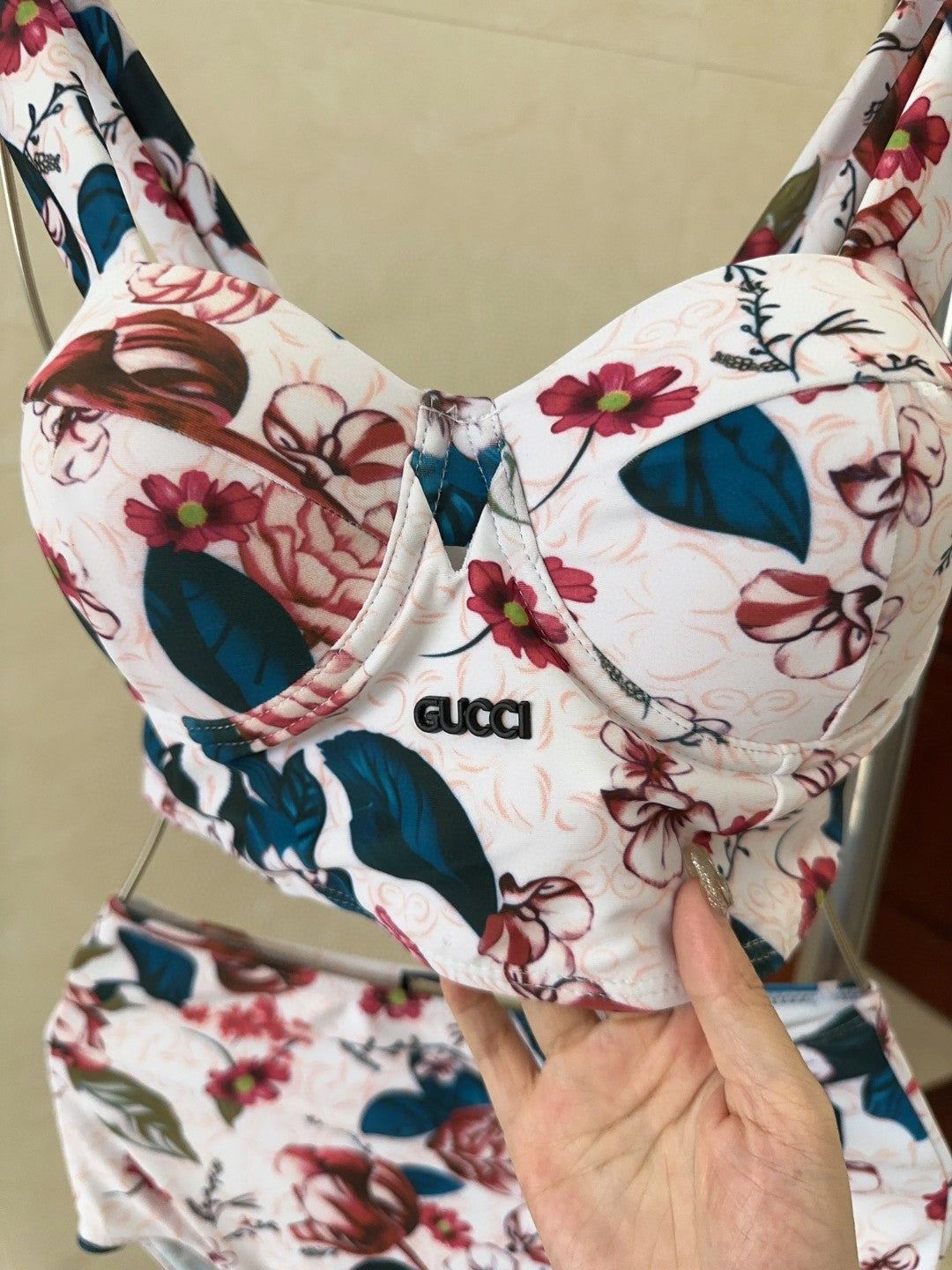 G 25 Floral Patterns Swimwear