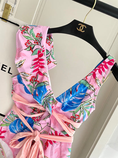 V 25 New Pink One-piece Swimsuit