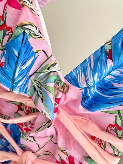 V 25 New Pink One-piece Swimsuit