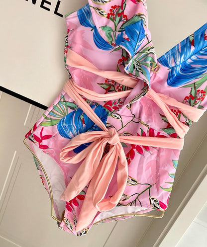 V 25 New Pink One-piece Swimsuit