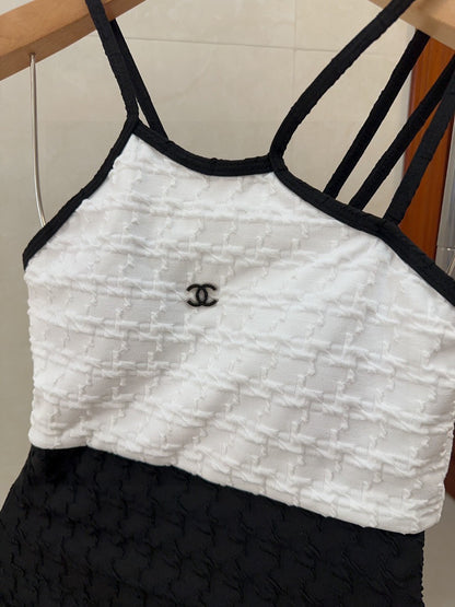 C 25 New Pendant Swimsuit