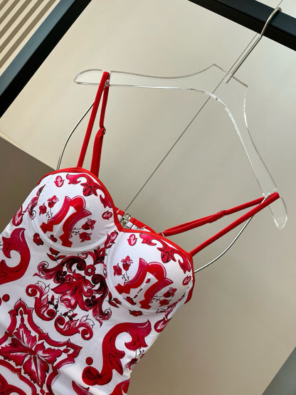 Do 25 White and Red One-piece Swimsuit