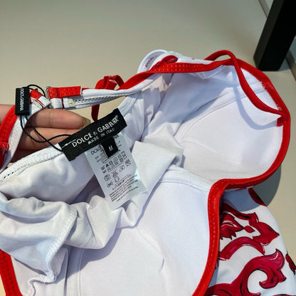 Do 25 White and Red One-piece Swimsuit