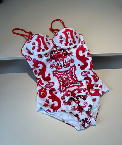 Do 25 White and Red One-piece Swimsuit