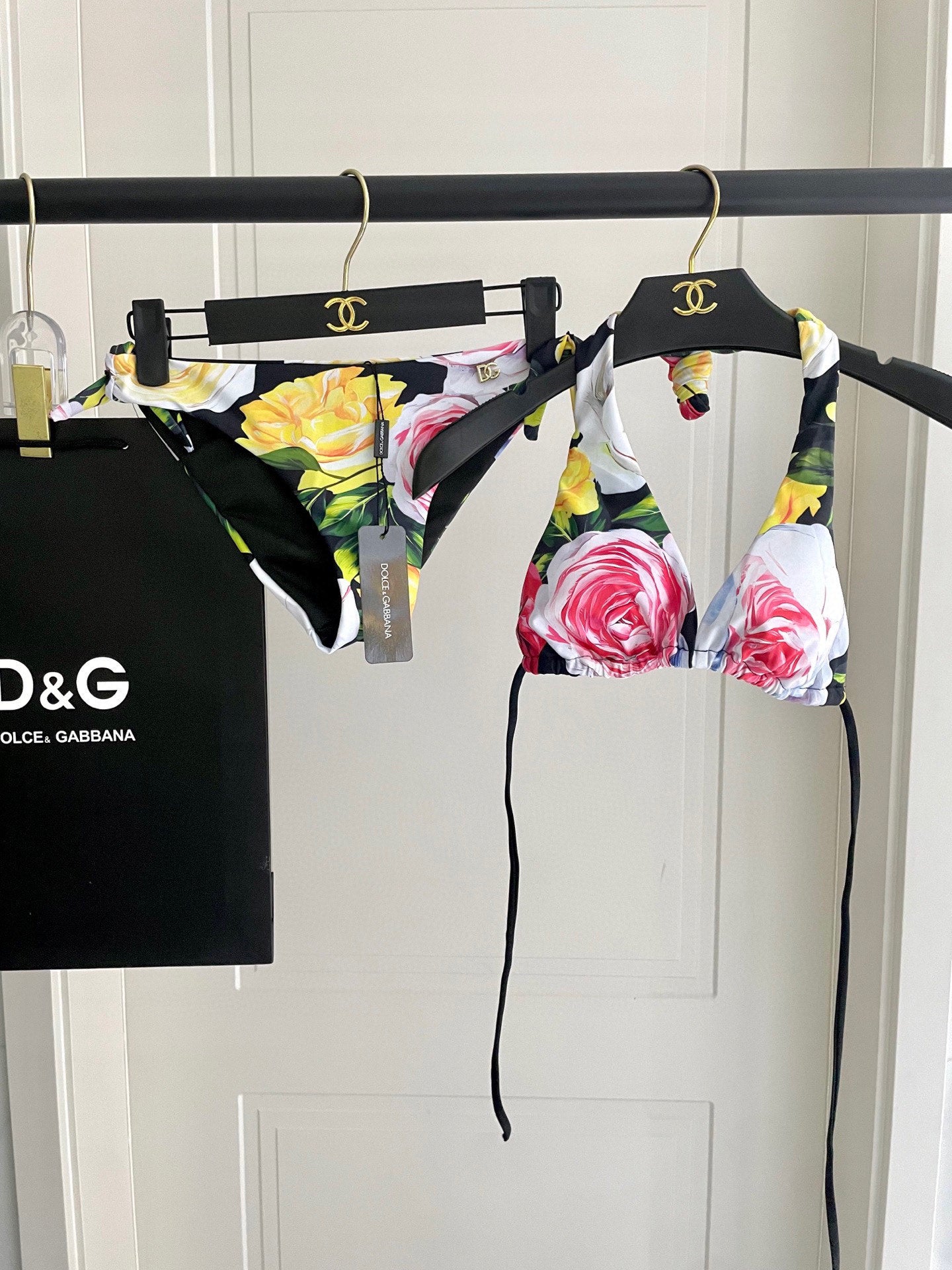 Do 25 New Floral Separate Swimsuit