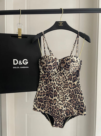 Do 25 New Leopard Print Halter One Piece Swimsuit