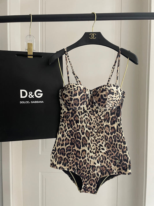 Do 25 New Leopard Print Halter One Piece Swimsuit