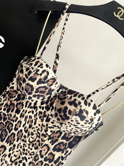 Do 25 New Leopard Print Halter One Piece Swimsuit