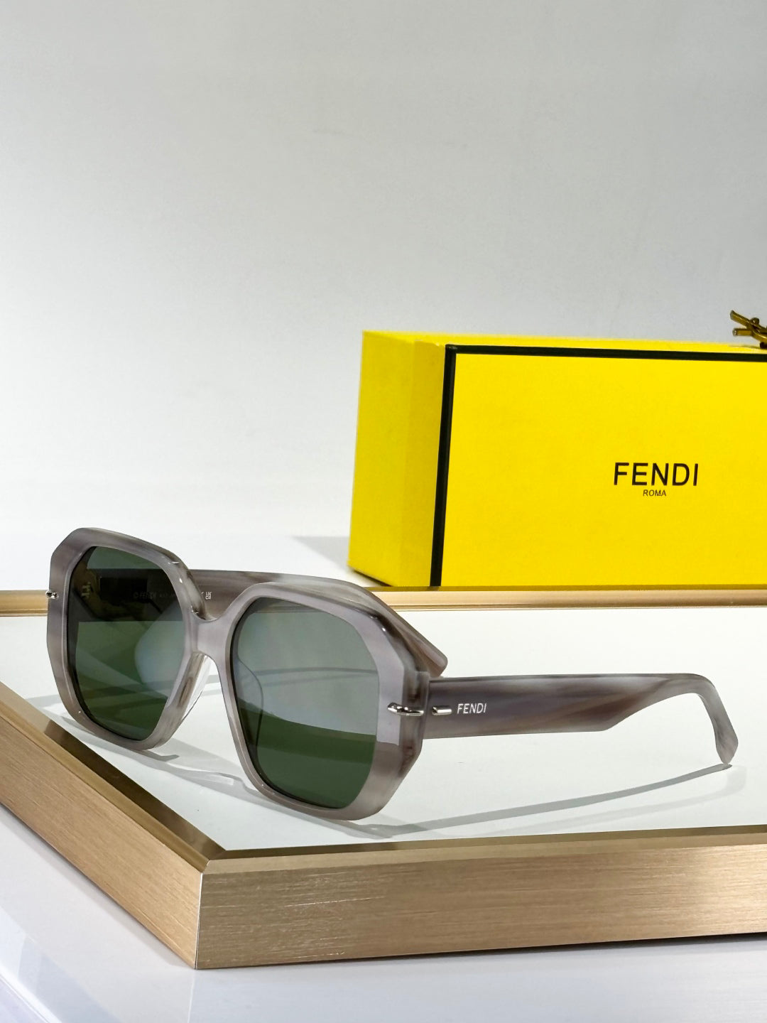 F 25 sunglasses