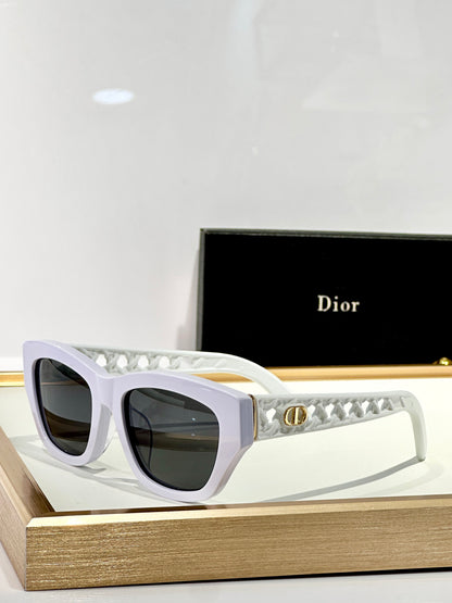 D 25 Cut-out sunglasses (8 models)